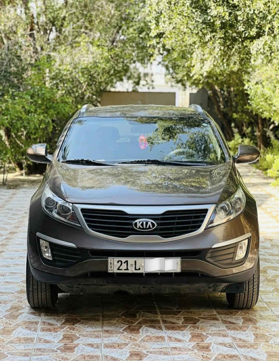 سلام عليكم
كيا سبورتج 2013خليجي رقم سلمانيه الجديد تحويل او وكاله 
محرك دوش كير محرك مكفولات 
صدر جديد تخم تاير 
غرفه جديد بدون شخط 
تدفئه تبريد كهربائيات السياره كلهه ع وضع الشركه 

ملاحظه //السياره بيهه 3قطع رش بدون دواخل وبدون فتح رش اثر شخط والباقي مكفول 

السعرر 127

***********
