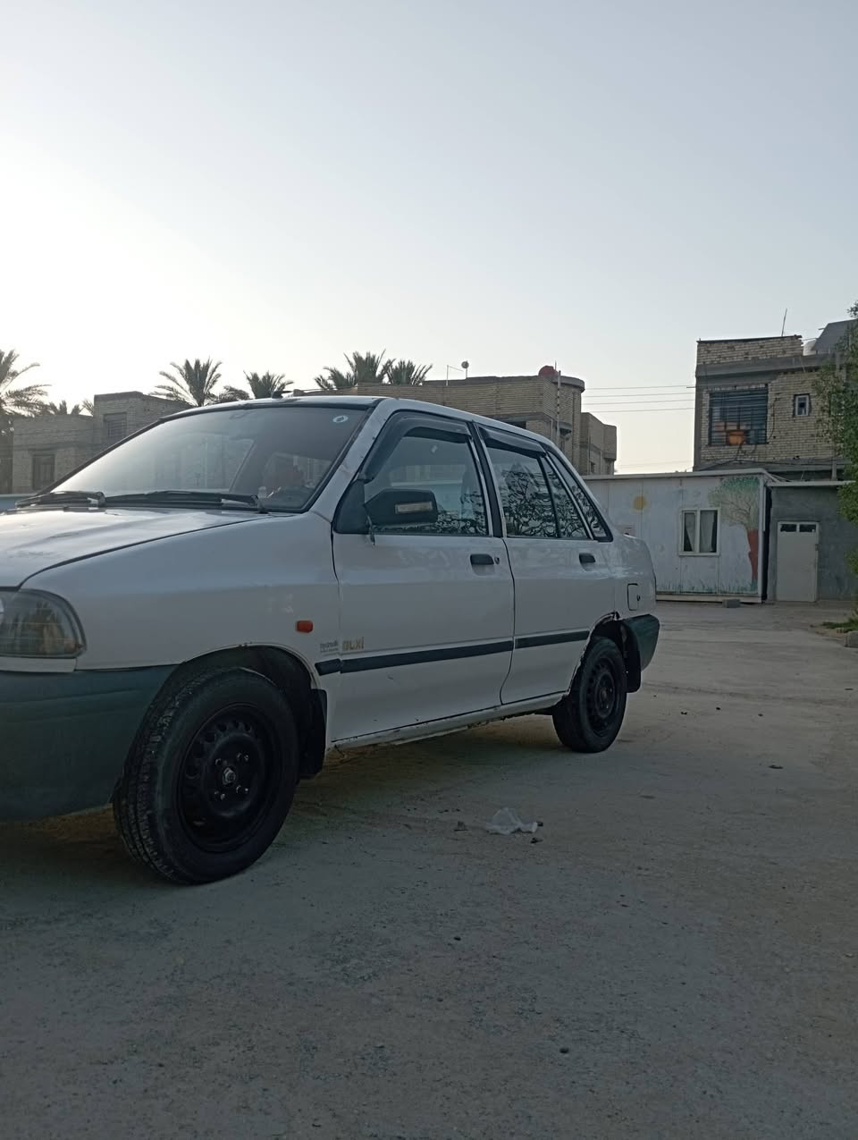 السلام عليكم
للبيع سايبا موديل 2011 بأسمي 
السنويه لل2029 تنتهي 
مكينه جدد قبل 4 أشهر شديتها 
مسولها أدامه من النوزلات جدد 
تانكي بنزين قاعدة الفيت بم جدد 
مشط ستيرن جديد دكشن حار بارد 
جديد تخم تاير جديد 
الحداديه هم جديد السياره 
نقصها خياسات وتبريد سعرها 29 وبي مجال 
مكاني كربلاء البوبيات الودي 
***********
