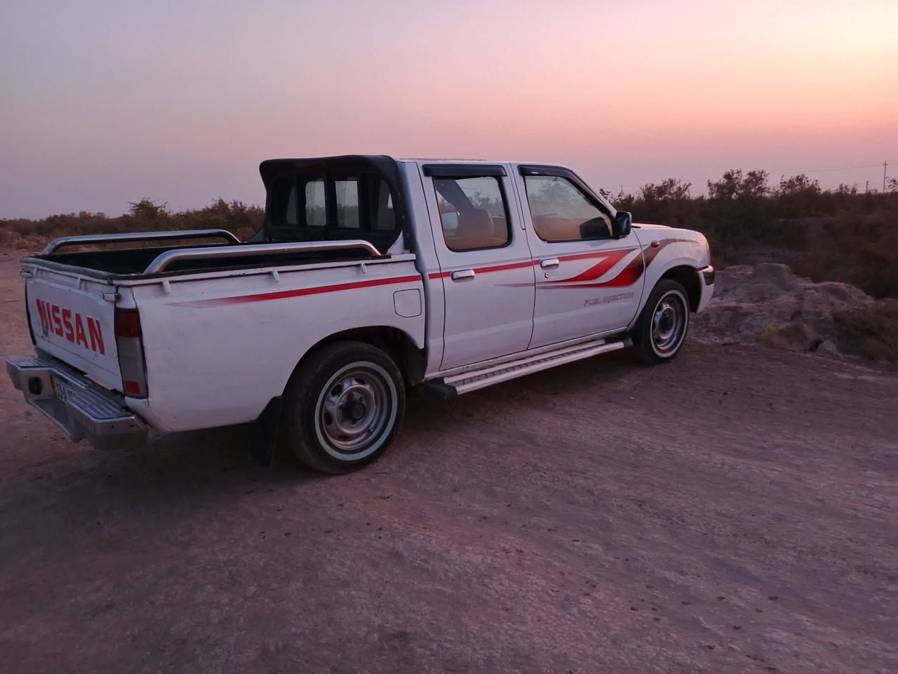 السلام عليكم بيكم نيسان شبوط 2007 ياباني أصل مكينه  وگير  اكسن كفاله   لا تنقيص ولا تبخير  بسمي سنويه مجدده 2029 رقم دولي تحويل ثاني يوم سياره أحله من صوره دواخل ماروني  تخم تاير  سدر   جديد  سياره بيهء چاملق بدل   مكان شطره  مكلف بنشر ***********تصال عله صاحب سياره *********** السفسار عله رقم
