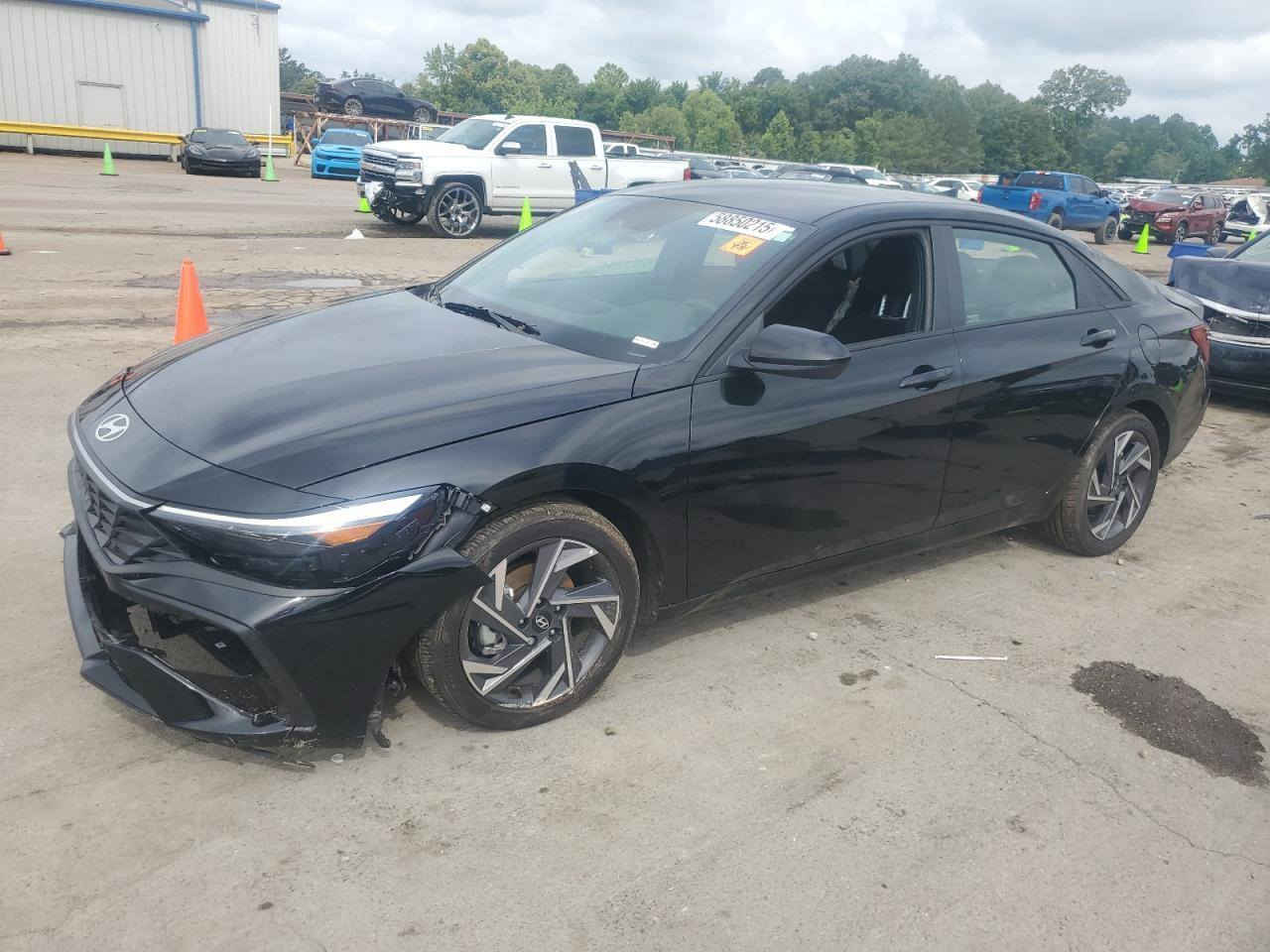 السلام عليكم النترا موديل 25 دخول جديد انباع على وضعها البارحه طلعت من الميناء حره بدون رقم ا***********
