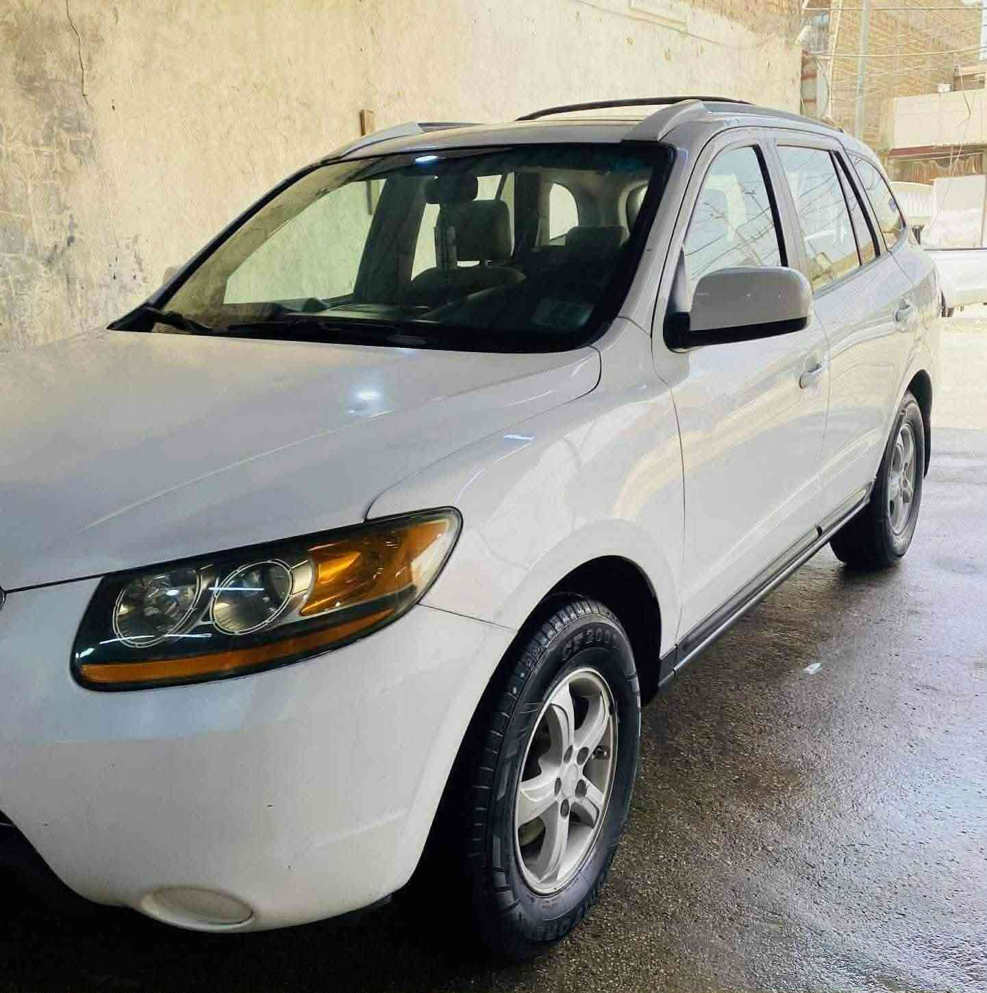 سنتافيا 2007 رقم بابل انكليزي نظيفة بيها جاملغ وبنيد  صبغ بس بدون دواخل  115 وبيه مجال العنوان بابل *********** مكلف بالنشر

