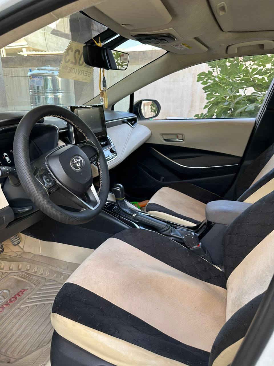 سلامم عليكم للبيع كورلا SAS2023
فول مواصفات سلايد فتحة دخول ذكي زجاج وتو
السياره كفاله عامه مكان ديالى ***********
ملاحظه  مراوس بكورلا 2019 صفره
