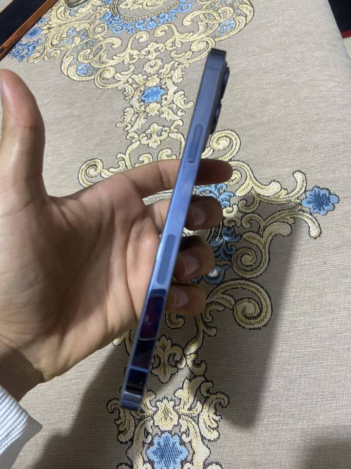 سلام عليكم ايفون١٣ برو ماكس نضافة ٩٠٪؜ شخط مابي امريكي طلب خاص ذاكرة واحد تيرا لون بحري وتر السعر ٨٧٥ وبي مجال مكان بعقوبة للتواصل ***********
