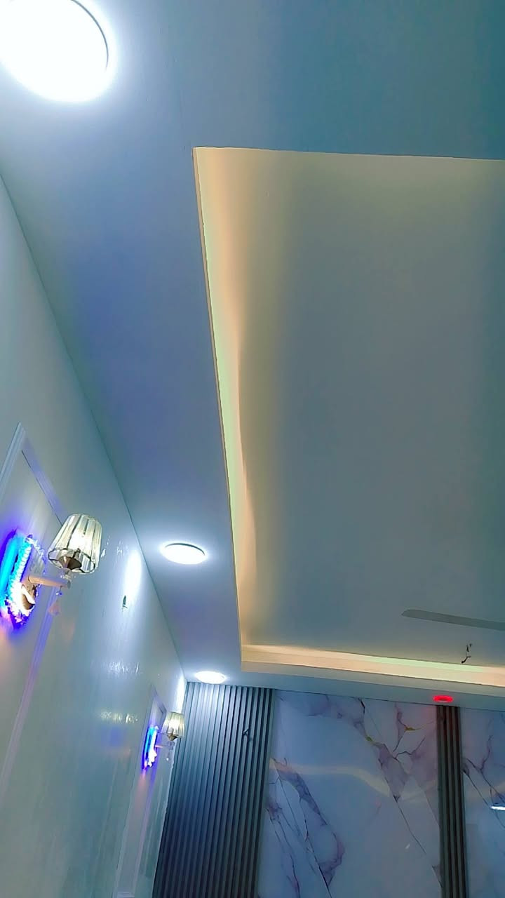 متابيعنا الاعزاء عروض سنه الجديده ع جميع الديكورات والاصباغ داخليه وخارجيه وافضل انواع الاصباغ الى اهلنا وناسنا الحسينيه الحبيبه 
ديكورات جبسن بورد
طلس معجون 
اصباغ كافة الانواع 
ماعليك تنطينه بيتك والباقي علينا شغل درجه اولا وسعارنا تنافسيه جدأ 
للستفسار يرجمه مراسلت الصفحه او الاتصال ع الرقام التاليه (‏‪***********‬)حسين ابوكيان
(***********)علي ابومؤمل
