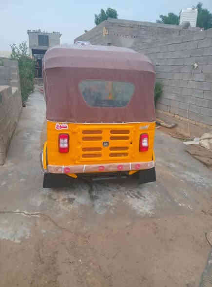 تكتك ١٩ جهازه خير من الله تكتك مال جناي السعر 4 بيهه مجال مكاني حي البتول قرب جسر الفرنسي ***********
