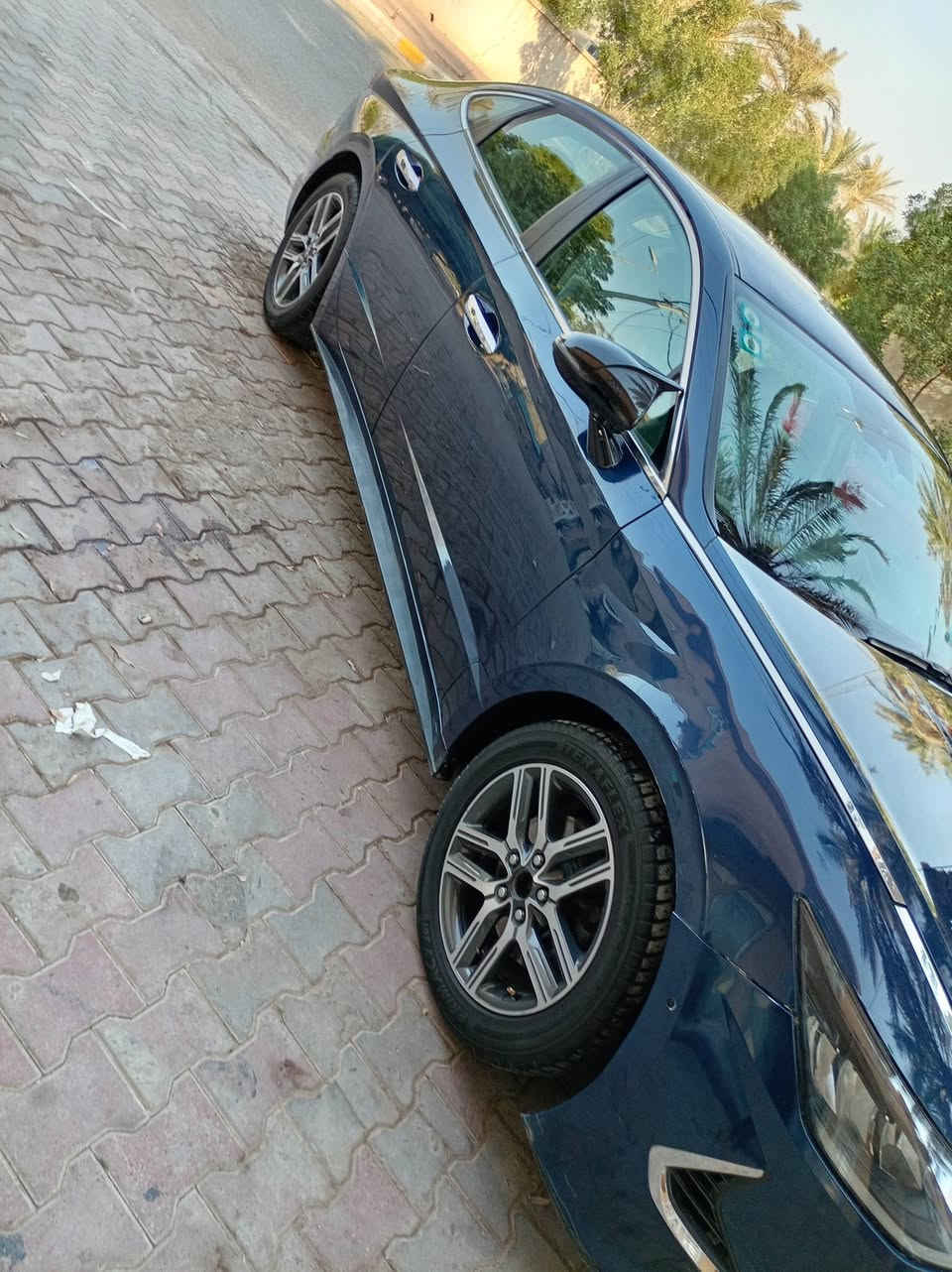 سوناتا ٢٠ رقم بغداد بسمي هزه وسنويه جديده ماشيه ٧٦ تحكمات شاشه جبيره بلاديه كتابه عربي كامره ٣٦٠ كيره دكم سايدبريك دكمه اوتو هولد ٤ وضعيات قياده مكاني واسط كوت سعره ١٢٥ وبيه مجال بسيط للستفسار *********** حادثه بنيد وطخطخات بصفحه يعني صبغ صفحه وبنيد  محركه ٢٥٠٠ تنفس طبيعي مفتوح بدون تنقيص
