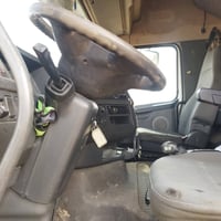 فالفو صهريج • موديل 2003 • كركوك