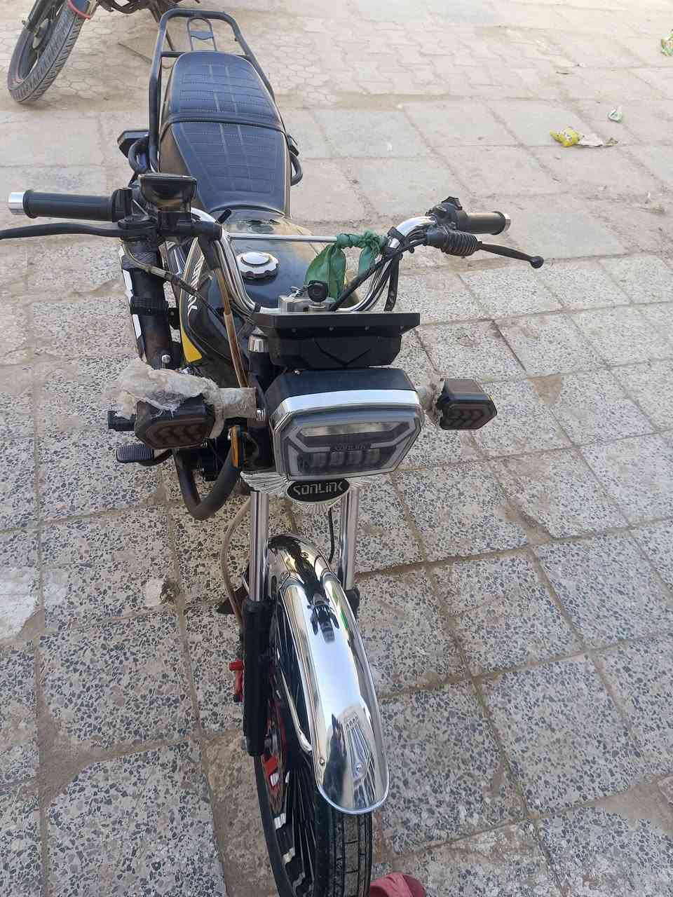 دراجه سيفان لبيع على وضع الشركه موديل 2025اورق بغداد *********** موجود وتساب
