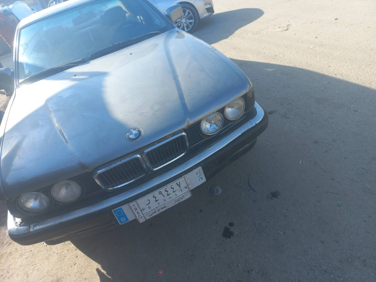 بيم مكفول من ضربه
حداديه جديده
باتري جديد 

مكينه مكفولة 
السعر ٤٥ بيها مجال 
مكان السياره 
بابل المحاويل 
محرك ٨
حجم ٧٣٠
سياره جاهزه
***********
