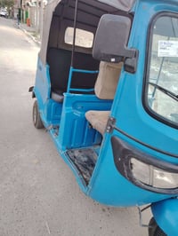 تكتك ٢٠رقم وسنويه انكليزي جاهزه السعر ٥٣٠٠بياع حي العامل ٠٧٧١٩٠٨١٩٣٥