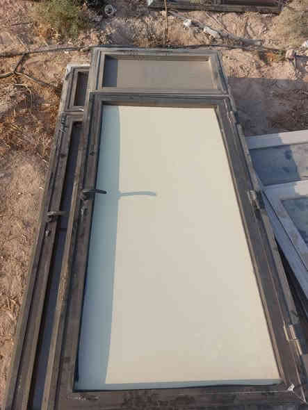 بيبان المنيوم نضافه فول
***********
خور زبير
