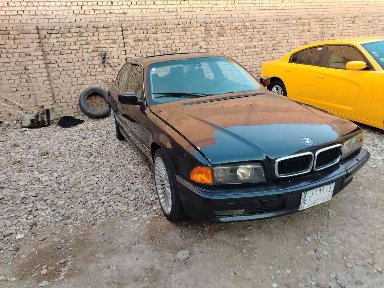 يالله 
سلام عليكم 
خفاش موديل 1997
مكينه 40  ثمانيه سلندر 

مكينه وكير جديد 
صدر جديد 
لايت حاويه 

سياره كدامك 
مكلوبه ومعمر 
رقم كركوك تحويل ثاني يوم 

مكاني واسط 

سعر ٣٠

***********

