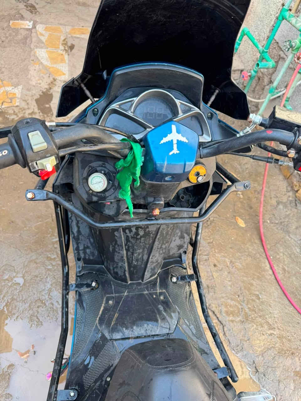 دراجه اكس ماكس مديل ٢٤ كهربائيات كامله سلف امجفته تجفيته اصليه  ونظافته ٨٠ بالميه السعر ٥٠٠ والشراي بيه مجال 
مكاني بين النصر والرفاعي رقمي ***********
