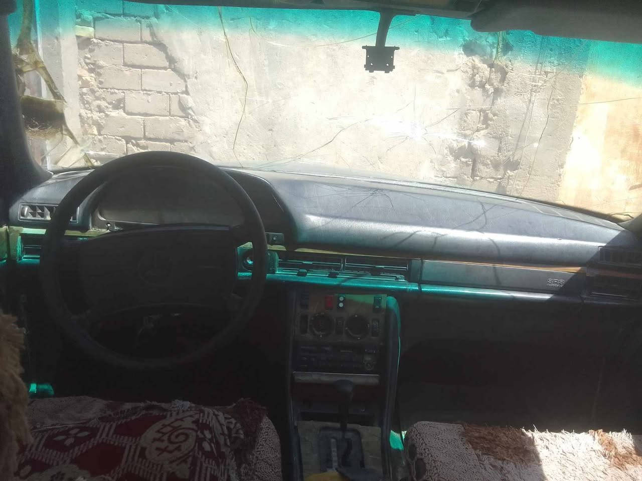 سلام عليكم اللبيع مارسدس رئاسي موديل 90رقم مثنى مكينه وكير بطه 3000  سياره ابيع كوم حديد  سعر 20وبيه مجال بصيط كلش مو شراي لا يراسل  تفاصيل خاص او نتصال ***********
