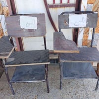 كراسي للبيع عدد 2  للتواصل على الارقام  07701817625 واتساب            ...