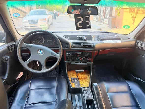 بيم موديل 92 حجم 525اوتماتيك كير محرك شرط  بيلاد اوتماتيك محرك عدل سياره جماليه كلير بدون ضرار سنواي جديد رقم دولي بيه دفتر بنزين سياره بدون نوقص صدر جديد باتري جديد تايرات جديد كهربايات كل شغل تبريد شغل سياره مال بيت كل علئ بيلاد عنوان كركوك طريق بغداد يم جبه تركمانيه سعر 73 وبيه مجال بسيط *********** كركوك
