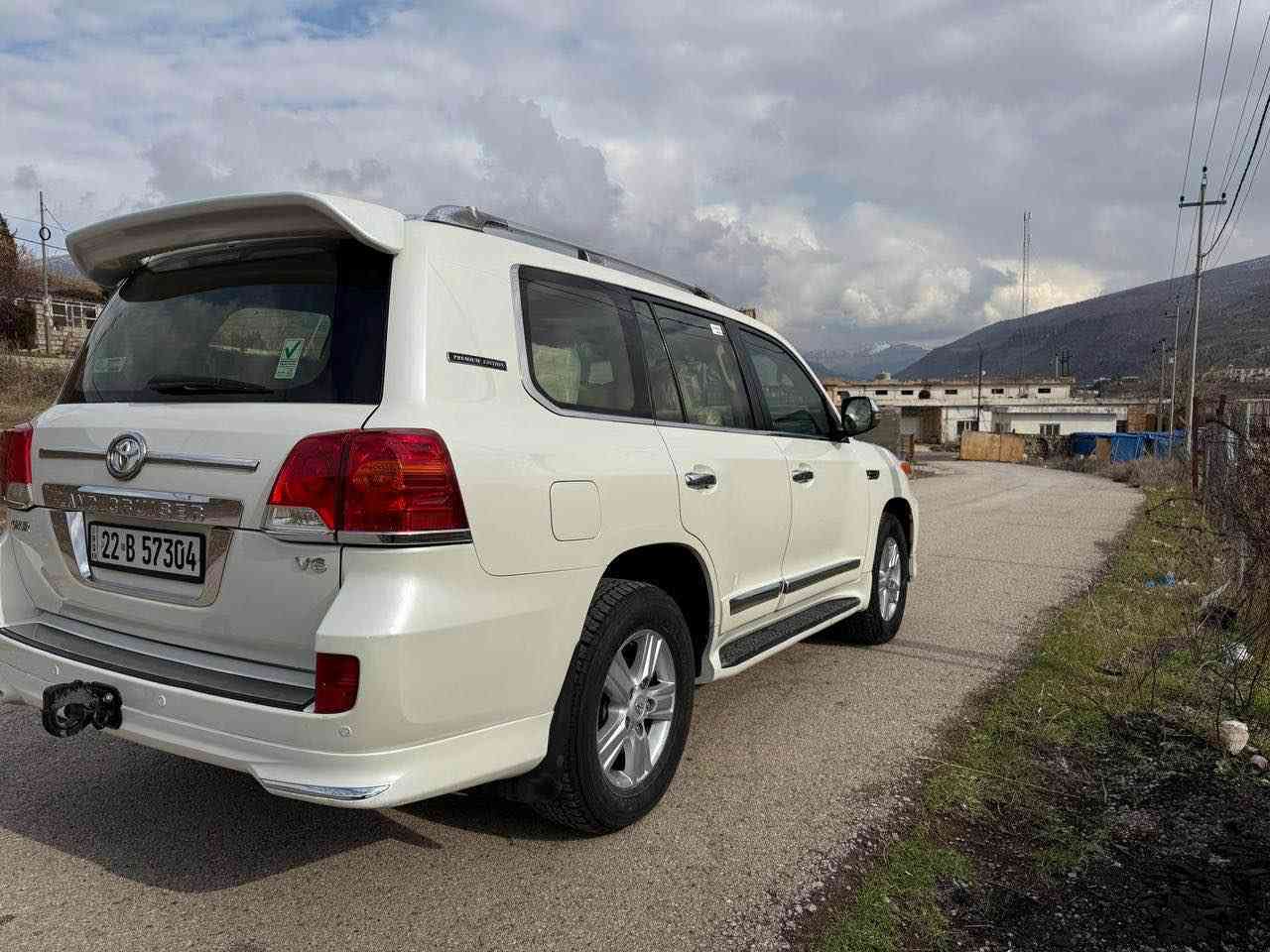 وةنةوشة 2014  GXR   
  دةرجة يةكي فول فول مواسةفات  
   8 ارباك و شةخال 
دوو سويج بيلاد حةريق ژئر پئ 
   ئاوئنة گراج  لايت بريند و نةوي 
بةخاخي  لايت سلايت  تؤماتيك گوشين كارةبا  سوكات فؤليؤم 
 جام كارةبا جام ئؤتؤ  سةلاجة تةبريد مةرةكزي  شاشة تةلةبزؤن  
  پئش و پشت كاميرة و حةساس 
زؤر مواسةفاتري تر   
102 هةزار رؤويشتوة سپيئري دانةبةزية   
  گئر و مةكينةي بةشةرت نةكرايتةوة   
رةقةم و  سةنةوي نوئية فةحس و هةزةي نوئية بة ناو خومة
 بئ بؤياخ بى شوخت و بى ساردي
دةحاميةكانيشي بوياخ نية
سةحر 385         
***********
*********** أربيل, العراق
