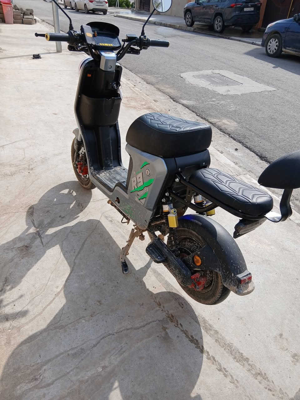 ماطور شحن للبيع نوع R9 اخو الجديد باب اول موديل ٢٠٢٥ السعر ٤٧٥ /الاتصال ***********
