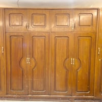 كنتور خشب عراقي تكمه درجه اولى 6 ابواب نظيف ومابيه شي سعره 375 الف مكا...