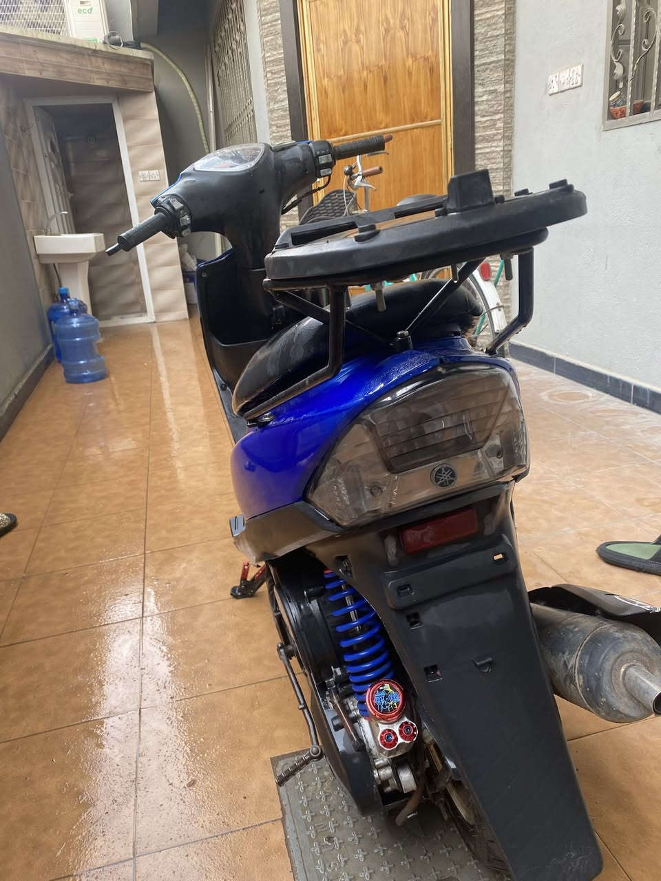 دراجه ماكس نضيفه كثر من ماتصور مابيه نقص بس ستان دراجه كفره تجاري ومكينه 55 بس مكينته نضيفه مو شلون ماجان ضمان نطي بيه  وكلشي بيه شغال وجانت متروكه دراجه مكاني الدوره سعر  500  رقمي ‭0773 377 1458‬
