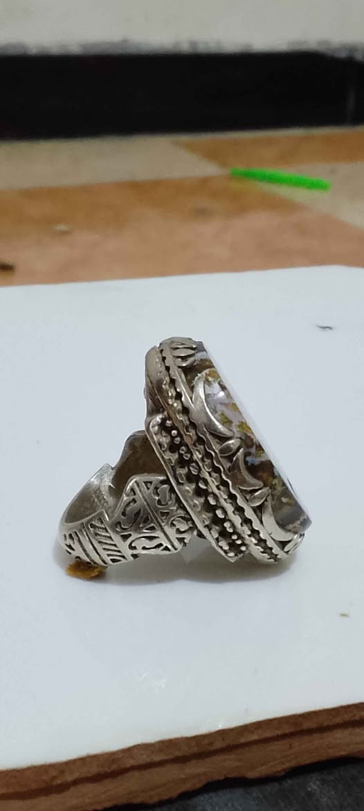 محبس فضه 925 صياغة خراسانيه  حجر اصلي طبيعي شرط ع فحص تتأكد اصلي او لا سعره 30 البصرة, العراق


**إذا كنت صاحب هذا الإعلان وتريد حذفه لأي سبب، رجاءا أرسل رسالة إلى الدعم الفني**