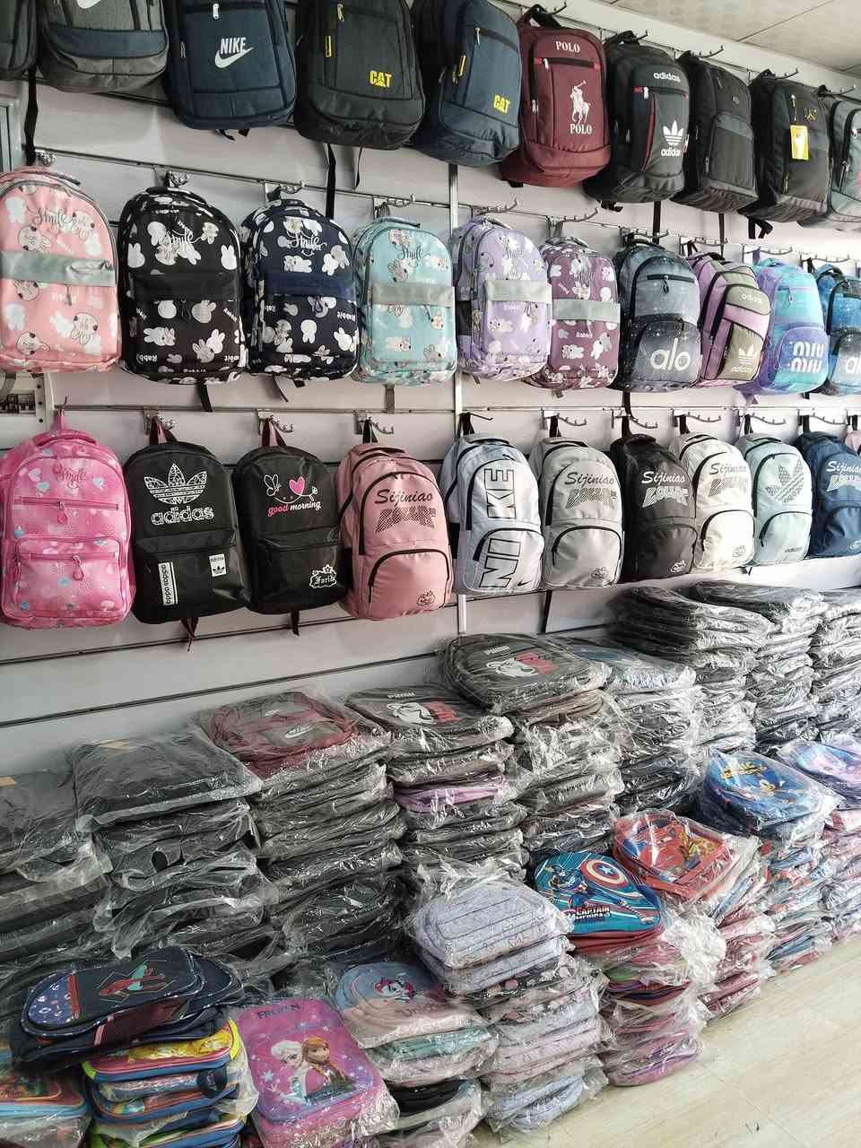 شنط جمله 
العنوان ابيس 8 قريه 11/8
الرقم.01002523386


**إذا كنت صاحب هذا الإعلان وتريد حذفه لأي سبب، رجاءا أرسل رسالة إلى الدعم الفني**