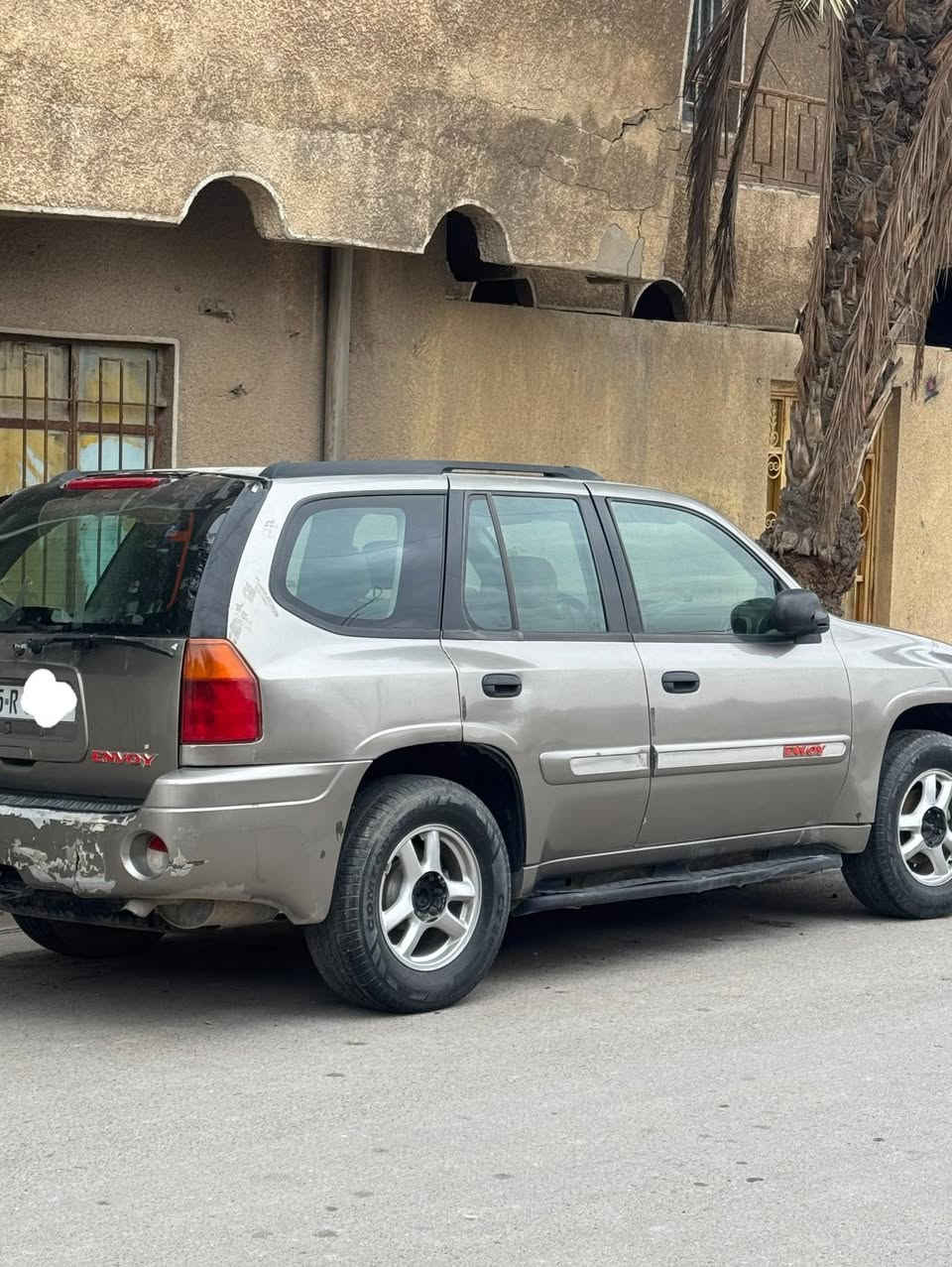 سلام عليكم 
للبيع جمسي موديل 2003 سنوية جديدة ال 2030تحويل ثاني يوم  
مكينه تحوير  بطة سياره حلوه مال بيت بيها بعض النقوصات السعر ٨٥
العنوان مدينة الصدر 
الهاتف /***********
