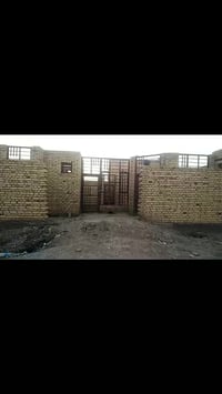 للبيع تعويض المتجاوزين بين السفحه وحي الجهاد السعر ٣٧ 07738263804