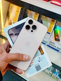 آيفون ١٦ برو ماكس • ٢٥٦ • الشريحة ما تشتغل