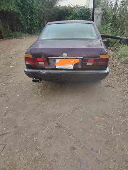 سلام عليكم   للبيع Bmw91 735 بغداد سياره كشنات كهربائي دواخلها بيجي جلد   ودبل جكمجه ودبل ايرباك سياره شادلها مكينه حاويه نضيفه  واصلها اوتو  شديت كير عادي  تايرات نص عمر ويل خليه صدرها نص عمر  لون كرزي   وبيها بعد مواصفات هواي ستفسار اكثر اتصال ع ***********  36 $
