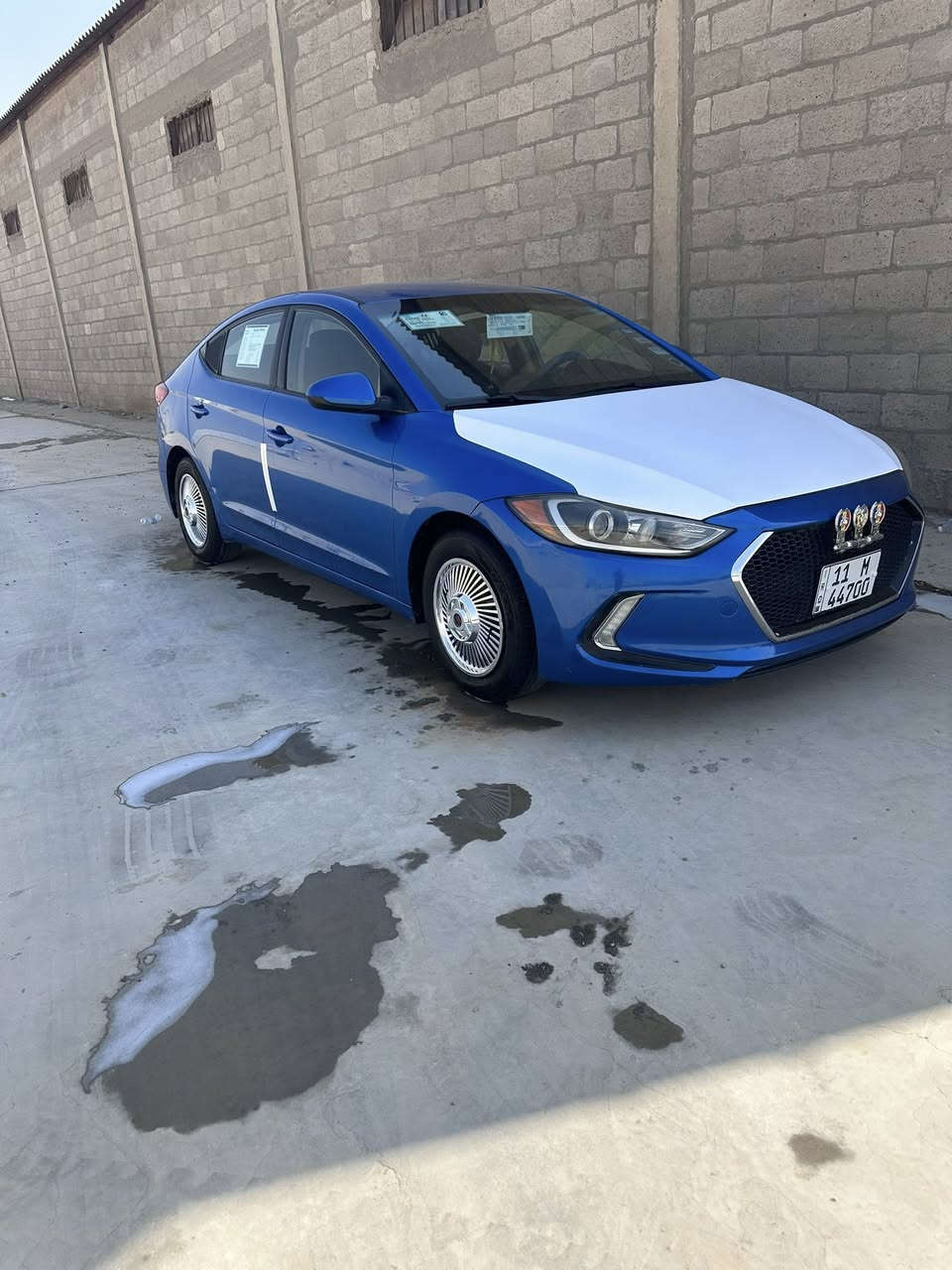 السلام عليكم النترا 2017 نص فول وارد أمريكي حادث فقط بنيد 
مكينه 2000 دوش كير at منظومه تبريد منظومه زنون دوشمه جديده متصرف عليها كلشي 
السعر 127 بيها مجال بسيط حك الجيه سياره جهازه ومتعوب عليها  العنوان بغداد بسمايه ***********–***********
