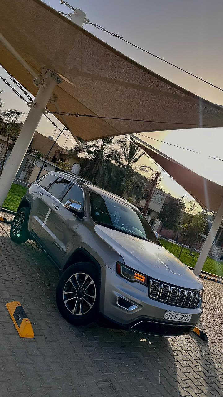 جيب كراند شاروكي وارد امريكي حادثها بجم موديل 2019 مكينه سته سلندر رقم بغداد بيع او مراوس سعر 190 مجال قليل ***********
