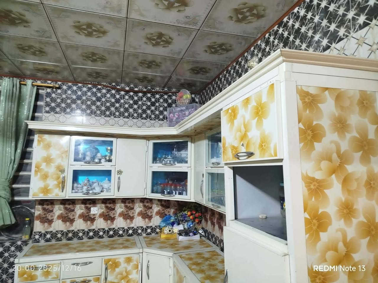 بيت ٢٠٠متر ع ساحه رقم الدار 94420بين شارع ٣٠الاول والثاني بناء طابق ونص صب كاشي سيراميك البيت جهاز.
للاستفسار ***********
