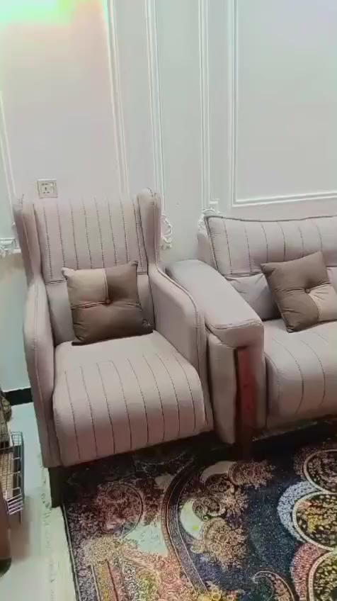 تخم تزكام وكامل 10/ مقاعد/ تخم جديد بجيس مامستخدم نهايئاا ولامكعود عليه ابدا مشترينه بمليون قفل 750/ لشراي 

سبب البيعه انتقال وضيق المكان


**إذا كنت صاحب هذا الإعلان وتريد حذفه لأي سبب، رجاءا أرسل رسالة إلى الدعم الفني**