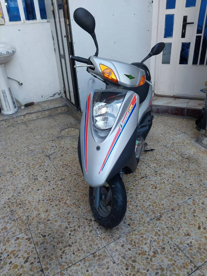 يالله للبيع بريز ياباني رمبه كله بلاد على وضع رمبه دراجه جديده كدامك سعر ٥٥٠ مكان بغداد بلديات كفرات مختم أوراق كامله تايرات جدد مكينه مكفوله *********** نتصل خاص ماكو اعتذر
