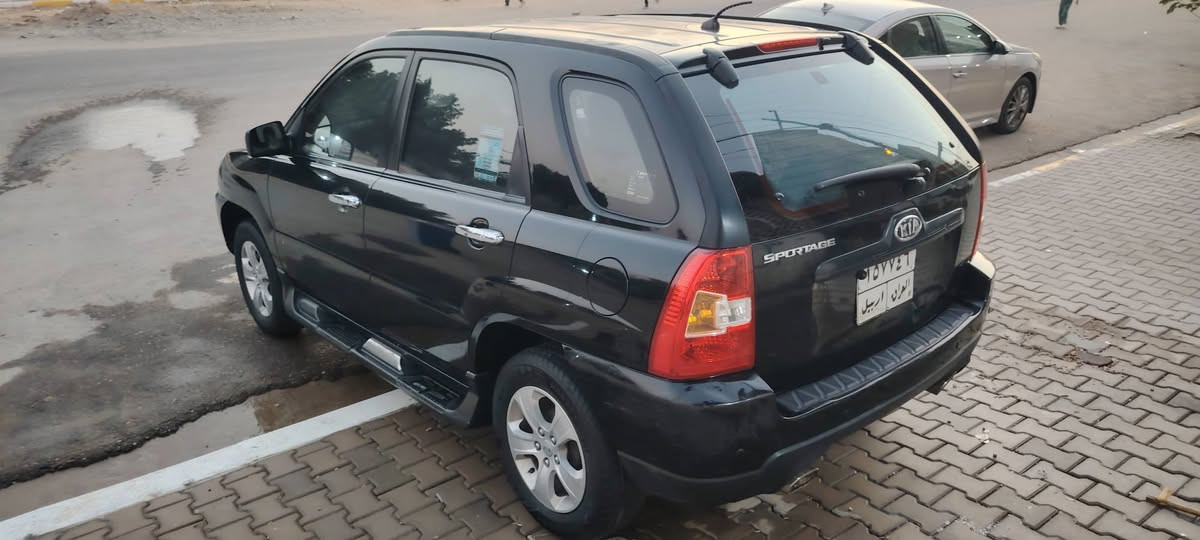 سبورتج ٢٠١٠ للبيع
مكفولة خليجي رقم اربيل
شاشة كامرا حساسات
مكينة ٢٠٠٠ بيها جراد قليل بالقمارة +حالوب
السعر ١٠٥ وبيها مجال
مكاني نجف
للاستفسار ***********
