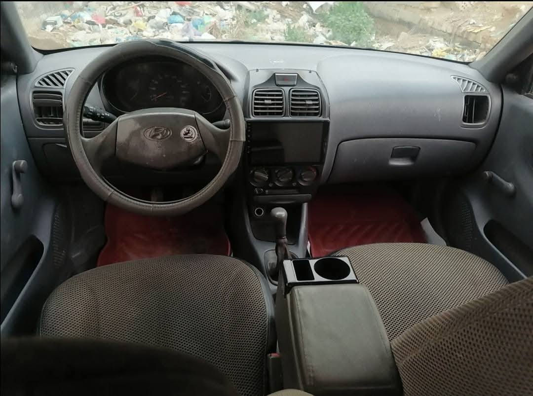 سلام عليكم اكسنت 2001 للبيع 
مكفوله من ضربه وكص وخياس 
كلها شغاله بس تبريد لا 
مصبوغه حزام اثر جراد 
سياره متعوب عليها حيل حلوه 
مال جناي مكاني الكرخ 
السعر 46 وبيها مجال 
مستعجل على بيعتها 

***********
