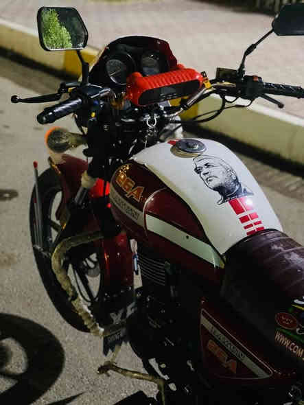 ياللة 
سلامو عـليكم دراجه دايوان موديل 24 نظيفه فول لفول محرك200
نقصها  تفيلس + العداد صفحه اليمنه عاطله الثانيه شغاله كهربائيات كلها شغاله الشراي ليتعبني رجاأ
السعر/1200وبيها مجال قليل،
العنوان/ديالى شهربان /حي العسكري مقابيل معمل للبان رقم الهاتم. بي واتس
***********
