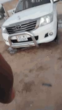 هايلوكس للبيع موديل 14 رقم بغداد سياره مقفوله كفاله عامه الاستفسار على هذا الرقم***********
