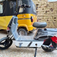 دراجة شحن شغالة مع شاحنة السعر ١٠٠ بي مجال 07776213497 وتساب