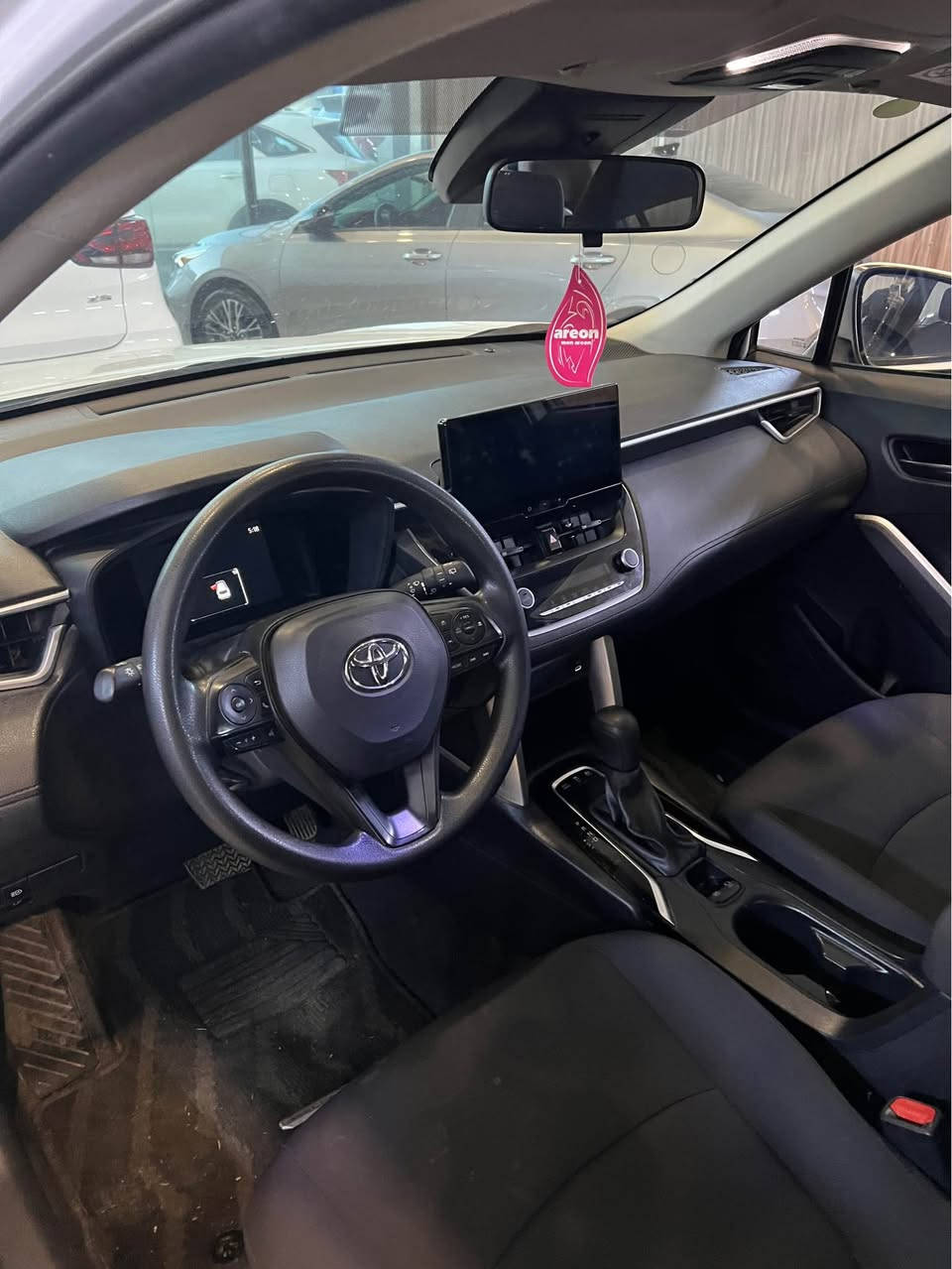 ***********
كرولاكروس سيني ٢٠٢٤ ماشي ٣٠ الف بصمة شاشة كاميرة تليشة سقف كفالة عام أربيل, العراق
