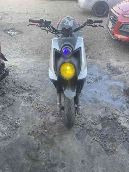 السلام عليكم جبلي ببادية برغي ما مفتوح بيها صالنصة وقبق فلاوين وكلاجلت اصليةماني بغداد البياع *********** ب٨٥٠ قفل
