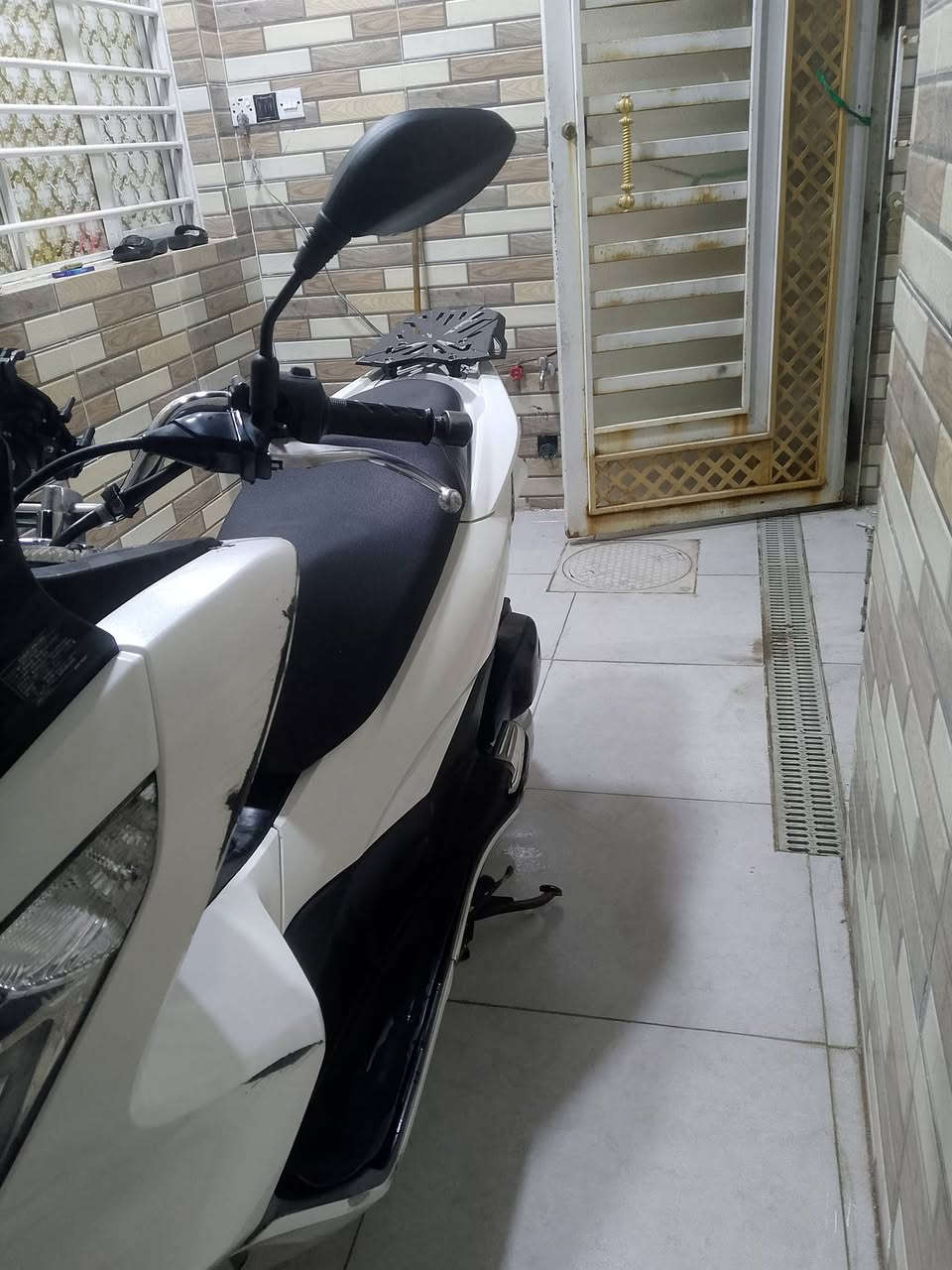 سلام عليكم بي سي اكس ياباني جيل الثاني كفالة حساسات
سعر 13اونص أو بيهة مجال 
مكان بغداد الاورفلي 
***********
