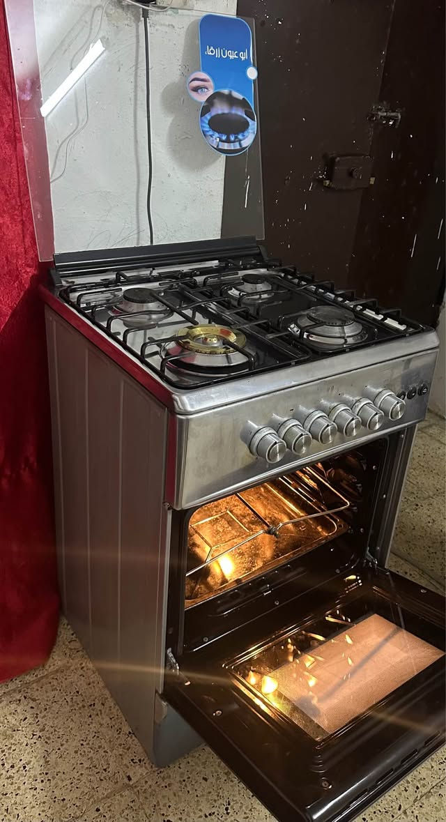 معرض الأخوين بأدارة حيدر وعمر

الثقه عنواننا ✅

عرض خاص وحلو ورخيص بلاش ماتلكه هيج سعر☺️

طباخ   مصري مال بيت مستعمل 5 اشهر نظام بوري الكهرباء  شغال كلوب فرن وماطور شوي مال دجاجه  مستعمل حيل نضيف اخو الجديد   الضمان ولامان غني عن التعريف شرط الشغل ونار مال شركه قويه وزرقاء✅ الفرن شغال ونظام خطين  وناره قويه وزرقاء  ✅ وبي ضمان لمدة ثلاث اشهر لاتستلم الطباخ اذا مابي وصل ضمان 

ضمان حقيقي  سعره125 الف وبي مجال قليل بالسعر  وتوصيل مجاني داخل الموصل ✅

✅

للتواصل ع الرقم ***********

ملاحظه كل تفاصيل الطباخ مذكوره بالمنشور 

سارع بالحجز والطباخ يوصل باب بيتك ✅

شرط الفحص ع الغاز ✅ موصل, نينوى
