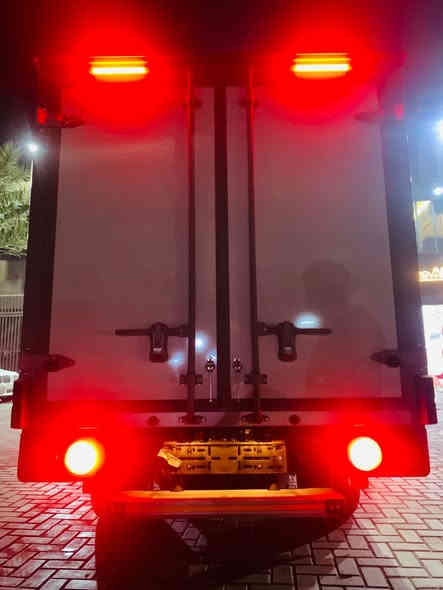 السلام عليكم كيا براد ٢٠٢٥دبل كمبريسر اوتماتيك دخول جديد سيارة فول وربع مواصفات مزوعه مكانه بغداد اتصل ***********سعره ٣٠٥ 
مواصفاته بصمه كشنات حار بارد استيرن حراري دبل كامرة شاشه تحديد مسار رادار كفاله عامة من كلشي
