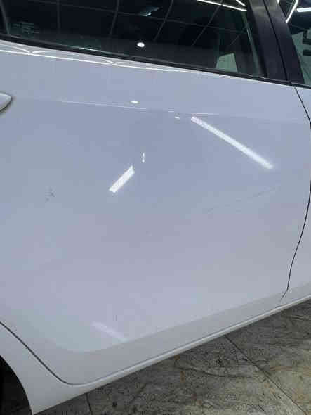 كورلا ٢٠١٦
مواصفات 
Le
تخم تاير جديد 
كير محرك مكفول 
داواخل مكفووول 
الضرر جامرلغ وبنيد 
بدون تبديل بارد 
عداد +١١٥ الف كم 
للإستفسار الاتصال ***********
رقم ديالى 
عنوان سيارة بلدروز
