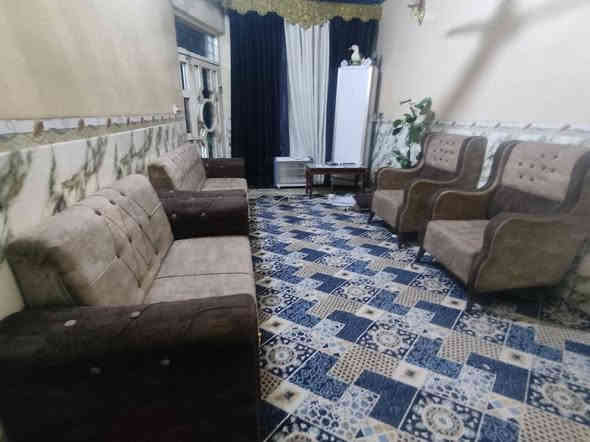 سلام عليكم طخم للبيع نضافه 100/100 ما بي اي ضرر مثل ب صوره سعر 175 وبي مجال قليل عنوان ابو رمانه شراي يتصل على الرقم *********** عمارة
