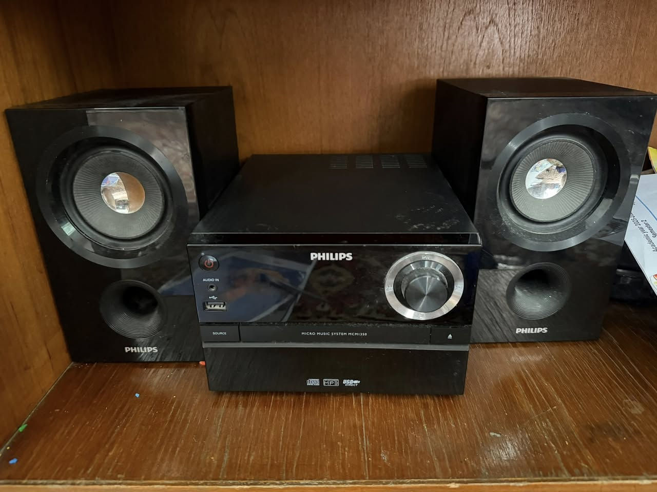 السلام عليكم 
عندي هذا الفلبس مابي بلوتوث شغال وكامل 
سعره ٣٠ الف


**إذا كنت صاحب هذا الإعلان وتريد حذفه لأي سبب، رجاءا أرسل رسالة إلى الدعم الفني**