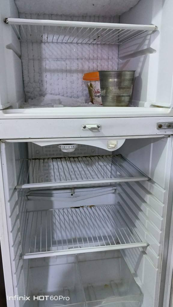 ثلاجة للبيع نضيفه ثلج شرط فحص اسمها كونكورد 16قدم السعر250بيه مجال شراي خاص عنوان حي الغدير محافظه العمارة عمارة, ميسان


**إذا كنت صاحب هذا الإعلان وتريد حذفه لأي سبب، رجاءا أرسل رسالة إلى الدعم الفني**