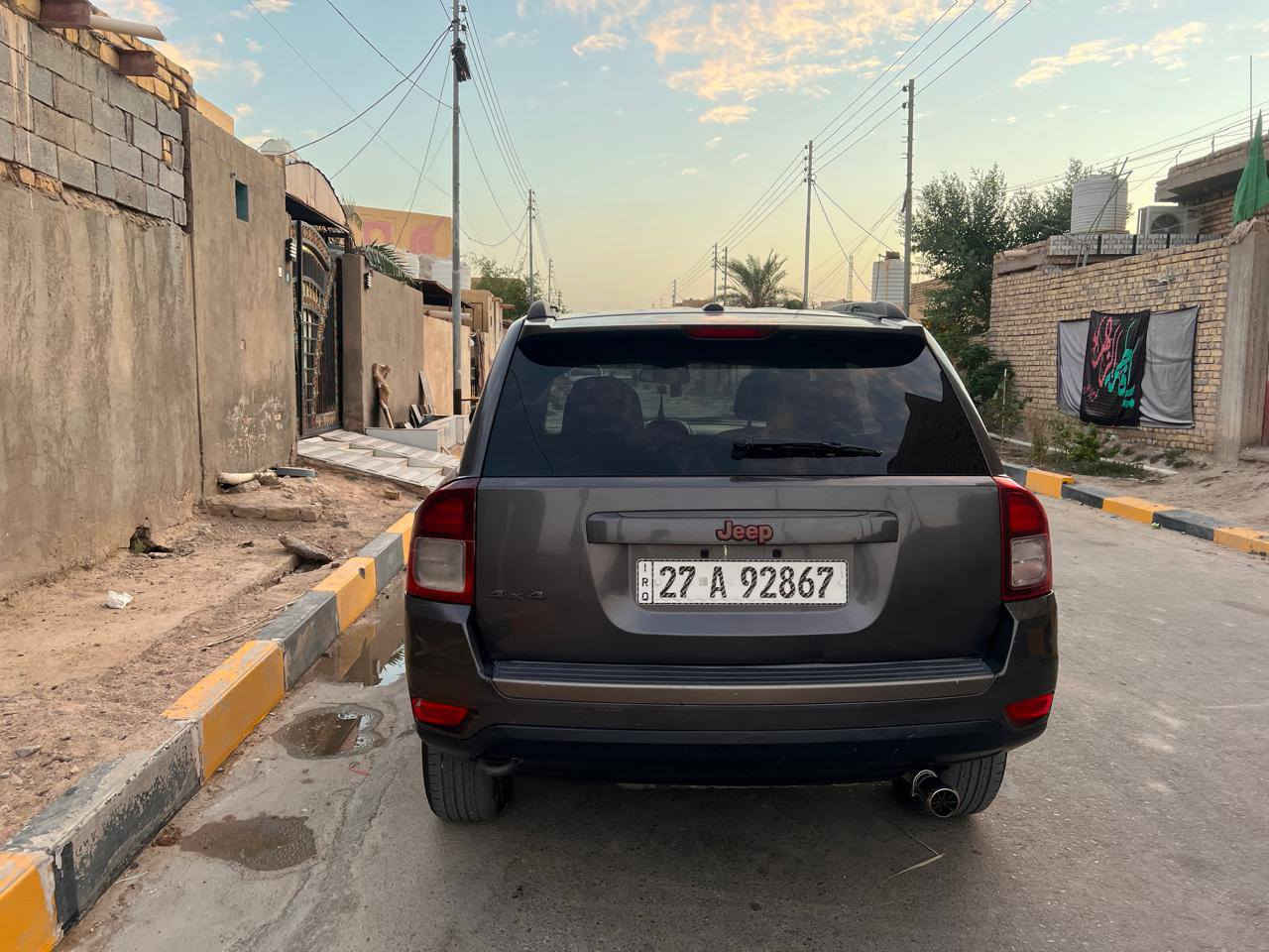 لبيع او لمراوس جيب كومباس 2016 سعر105قابل التفاوض وارد مريكي حادثه الجاملق امامي  ورش خفيف بالهلال مال جمالغ لخلفي  وكصه لقماره مو وضحات  بلمنشور والباقي مكفوله كفاله عامه من ضربه وصبق فول مواصفات  واحد على واحد فتحه سقف  تحمكات ستيرن دواخل جلد كشن   بعد رقم  ذي قار مداور ثاني يوم محرك وكير مكفولات محرك 2400تبريد ثلج حداديه جديده تخم تاير جديد الستفسار اكثر تصال *********** مكان سياره ناصريه سوق الشيوخ
